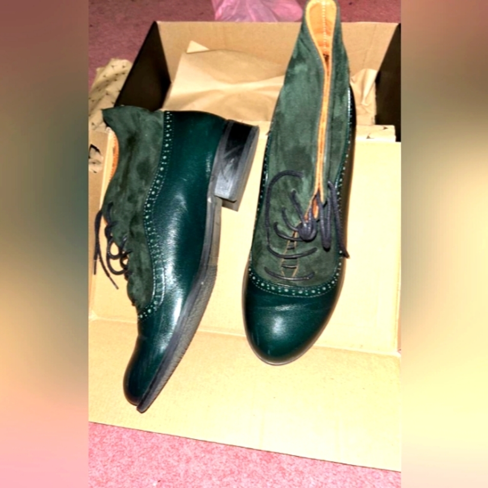 Oxford  boots
